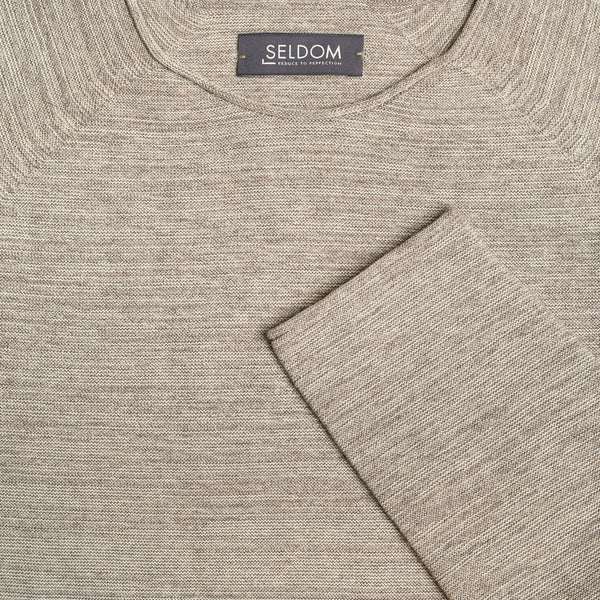 Detailbild Kragen und Ärmel Beige Wolle und Hellbeige Baumwolle Farbmelange